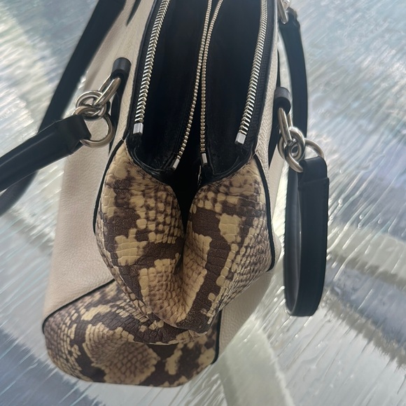 Coach Cream and Brown Satchel with Leather and Metal Detailing - Picture 2 of 3